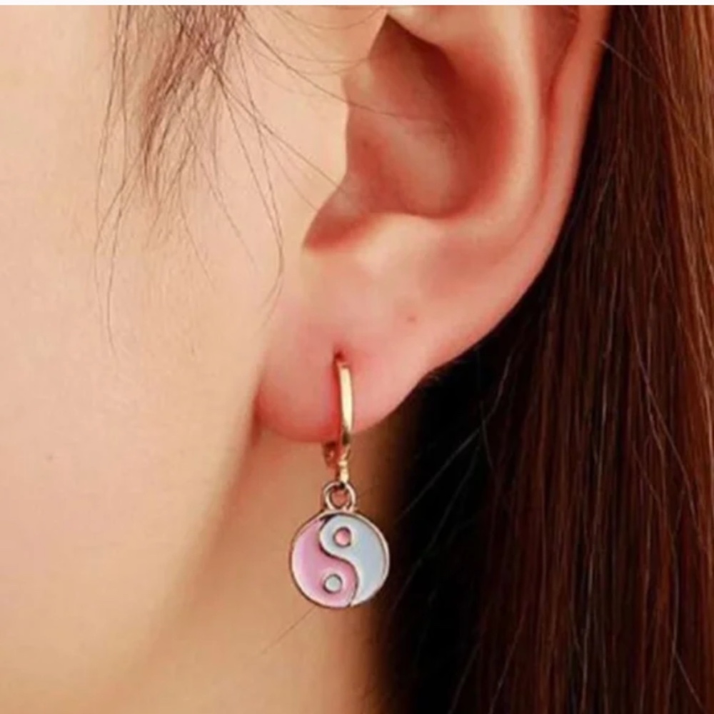✨ FREE Yin Yang Peace Boho Peasant Hipster Hippie Hoop Farm Chic Art Earrings